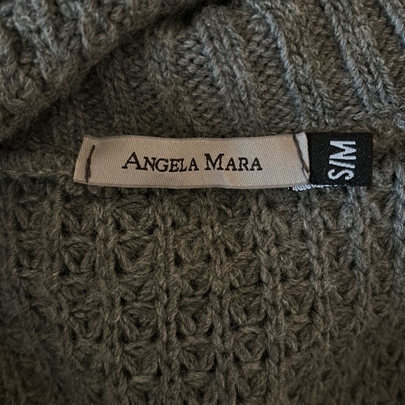 ANGELA MARA made in Italy oversized turtleneck size small/medium - Picture 9 of 10